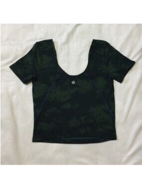 Lululemon Green Camo Crop Top Small